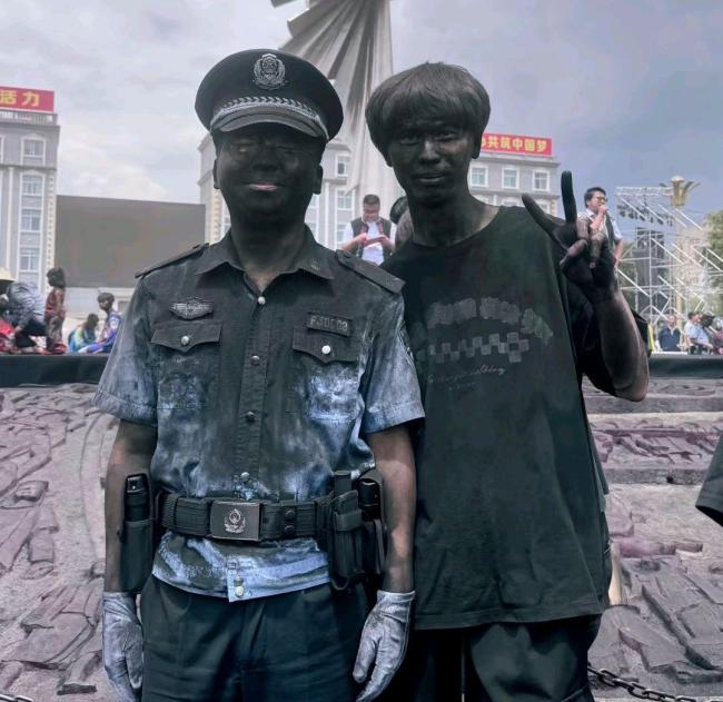 想白着回去 咖啡粉引领狂欢AG真人平台云南人：谁都别